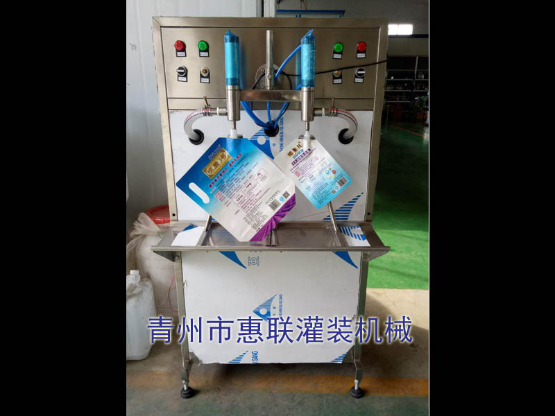 洗潔精灌裝機 洗潔精灌裝機