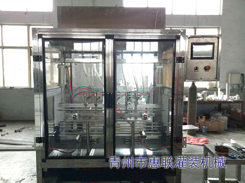 六頭液體農(nóng)藥肥料灌裝機(jī)