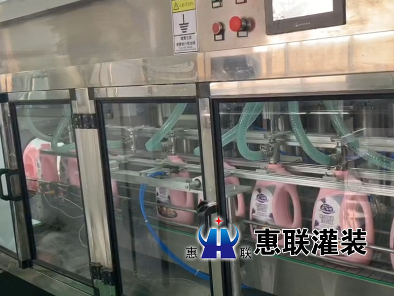 全自動(dòng)洗衣液灌裝機(jī)生產(chǎn)線 全自動(dòng)洗衣液灌裝機(jī)生產(chǎn)線