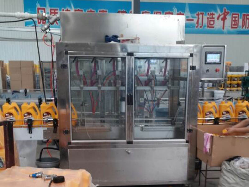 機(jī)油潤滑油灌裝機(jī)