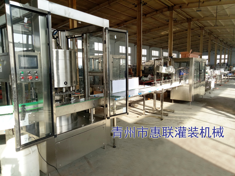 整套液體灌裝生產(chǎn)線