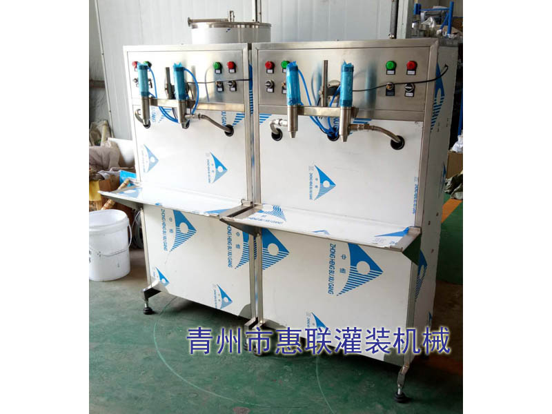 半自動(dòng)活塞式洗手液灌裝機(jī)